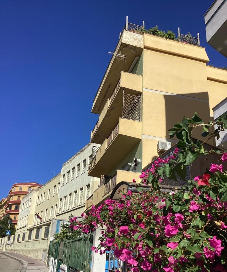 Iris Rooms Cagliari Extérieur photo