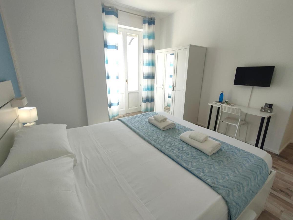 Iris Rooms Cagliari Extérieur photo